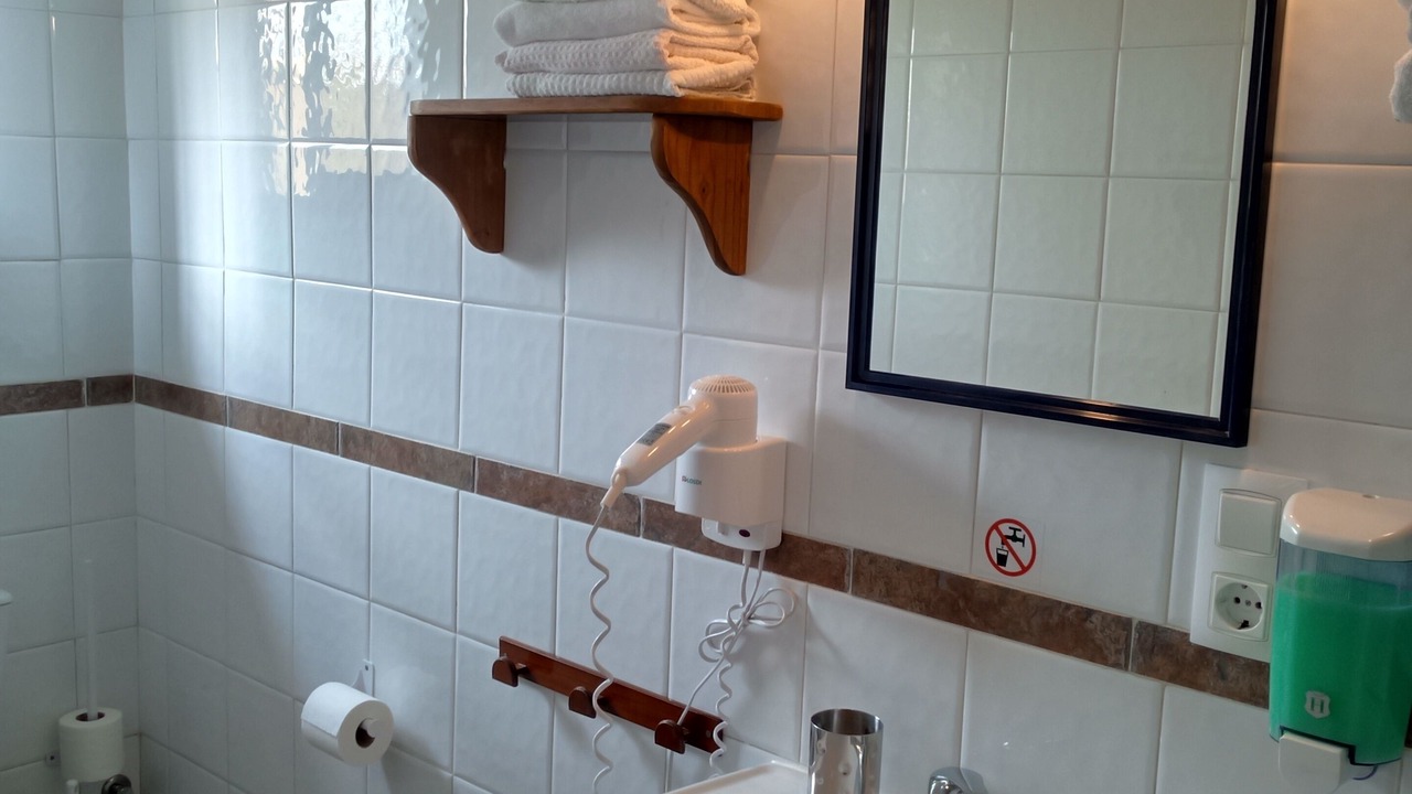 Photo of Bathroom in Zahora