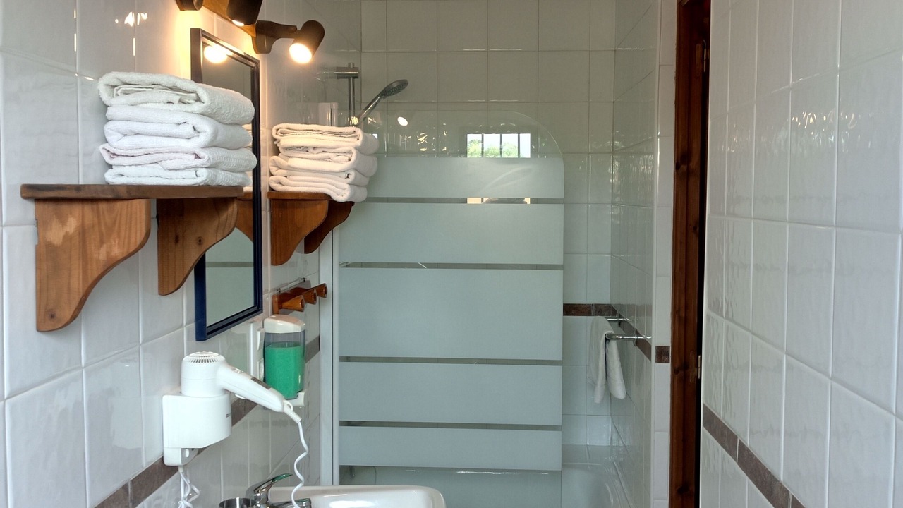 Photo of Bathroom in Zahora