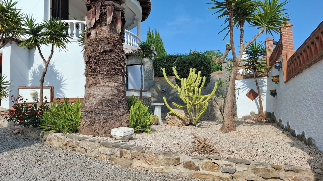 Photo of Outdoor in Mondron