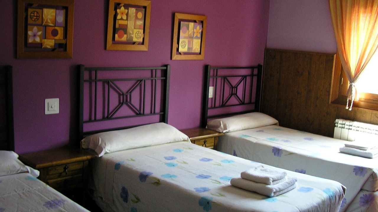 Photo of Bedroom in Navaluenga
