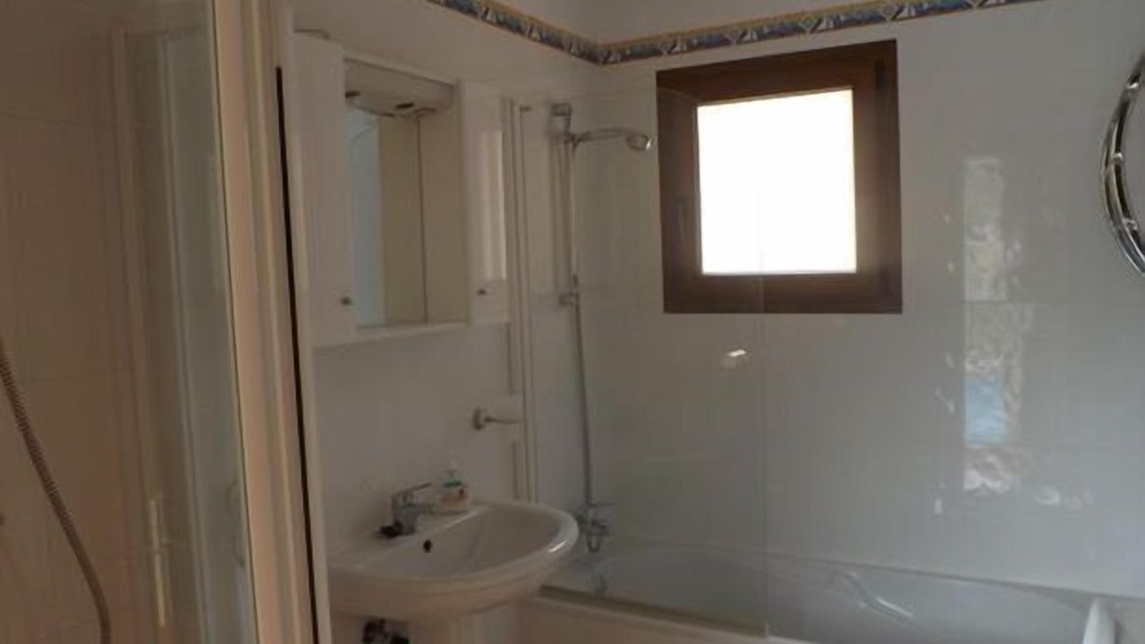 Photo of Bathroom in Turre