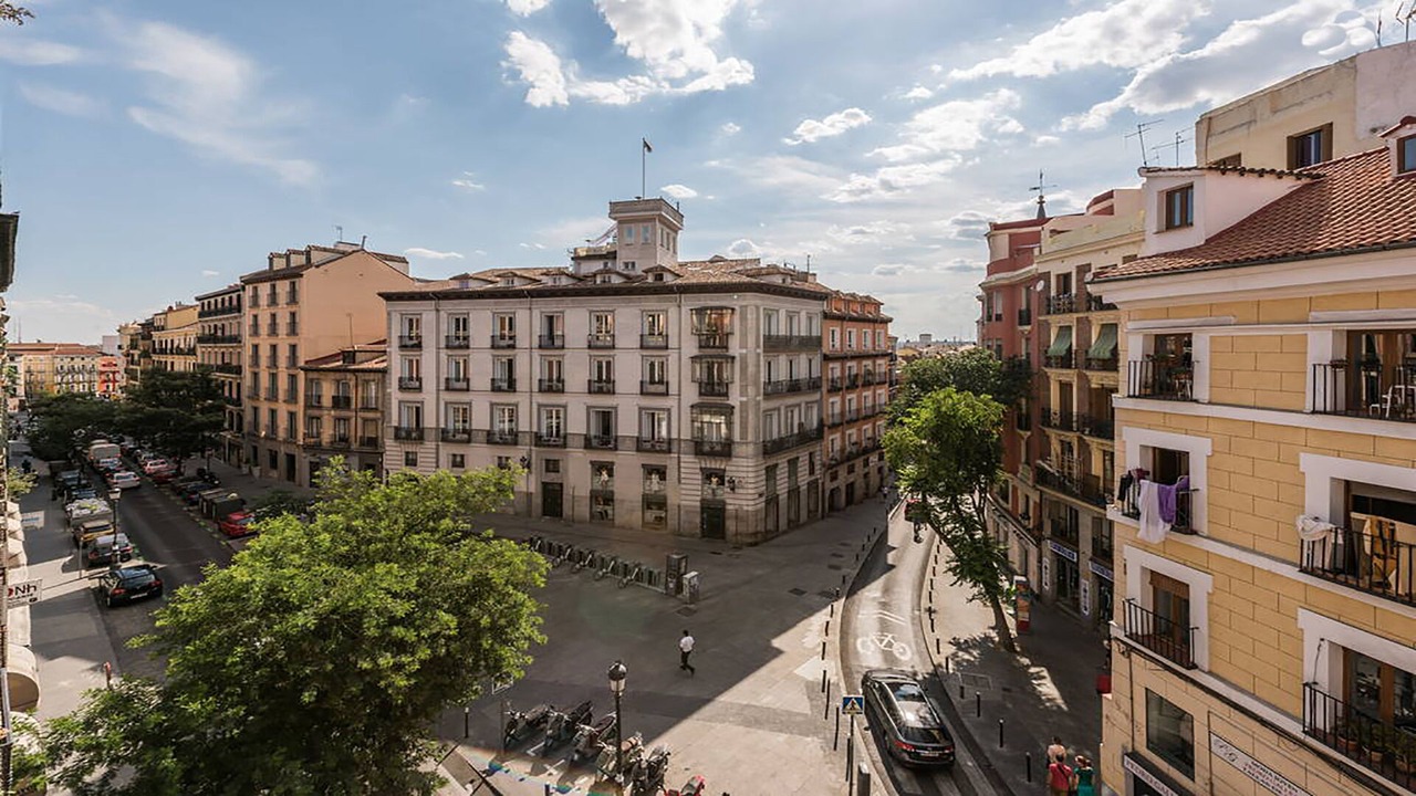 Photo of Outdoor in Embajadores