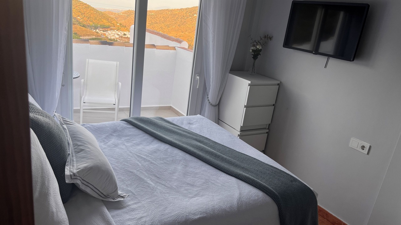 Photo of Bedroom in Sayalonga