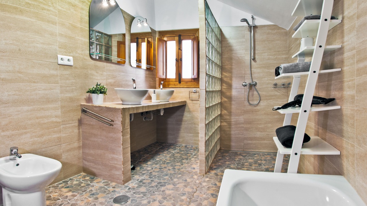 Photo of Bathroom in Comares