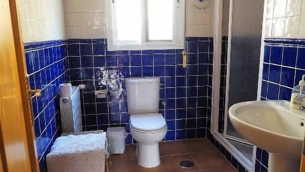 Photo of Bathroom in Arenas