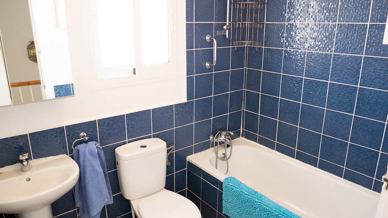 Photo of Bathroom in Nerja City Centre