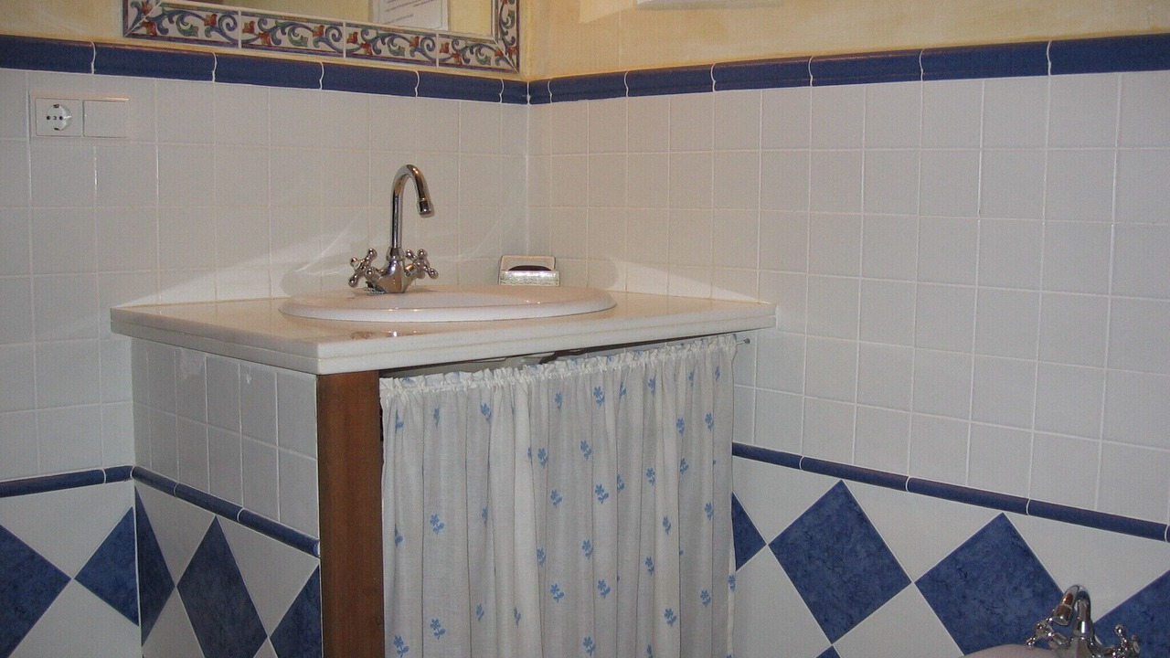 Photo of Bathroom in Laroya