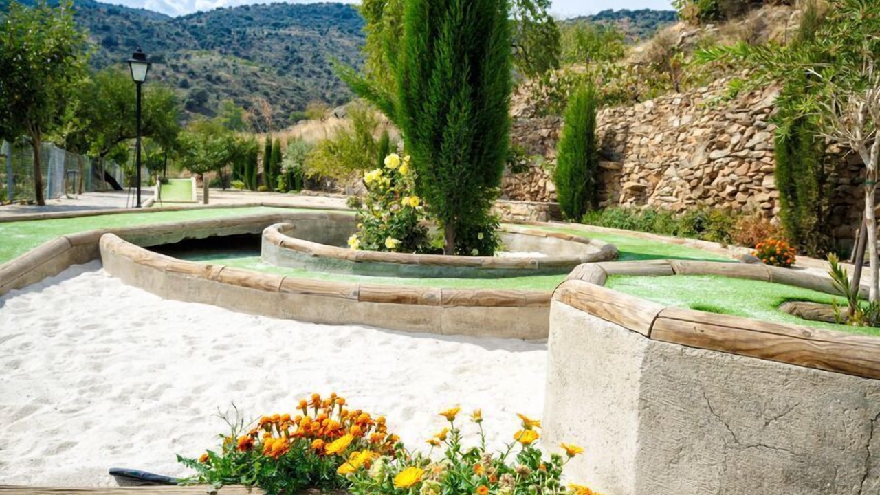 Photo of Outdoor in Laroya