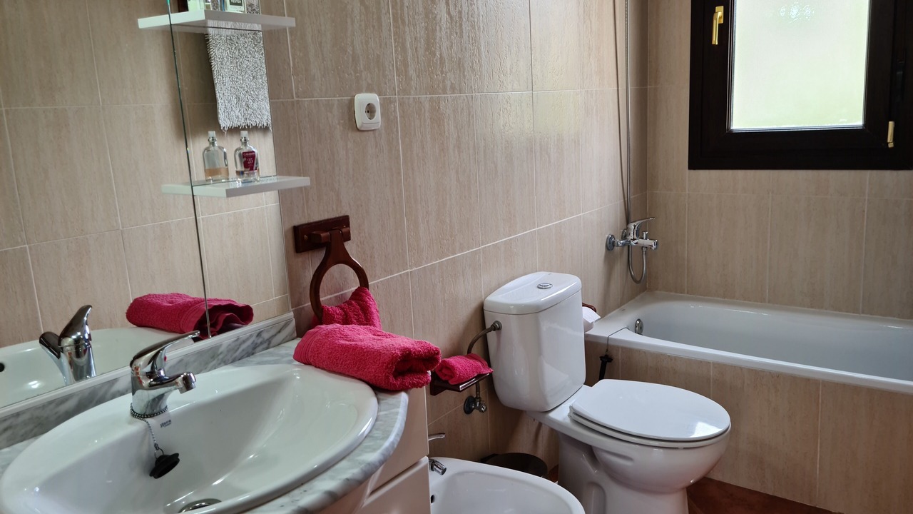 Photo of Bathroom in Conchar