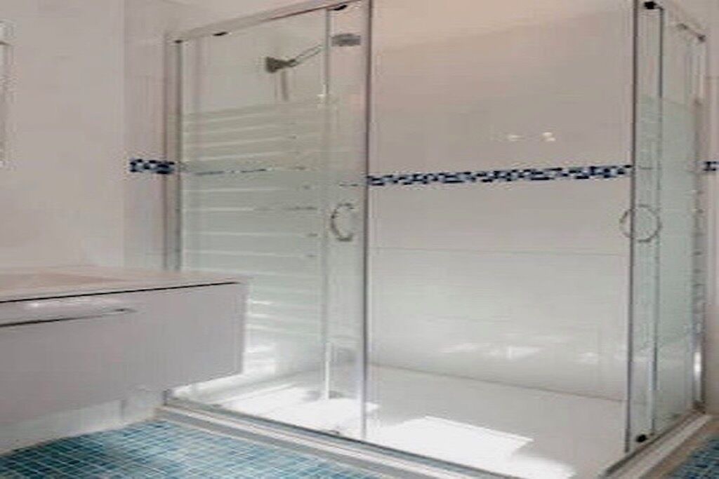 Photo of Bathroom in Jatar