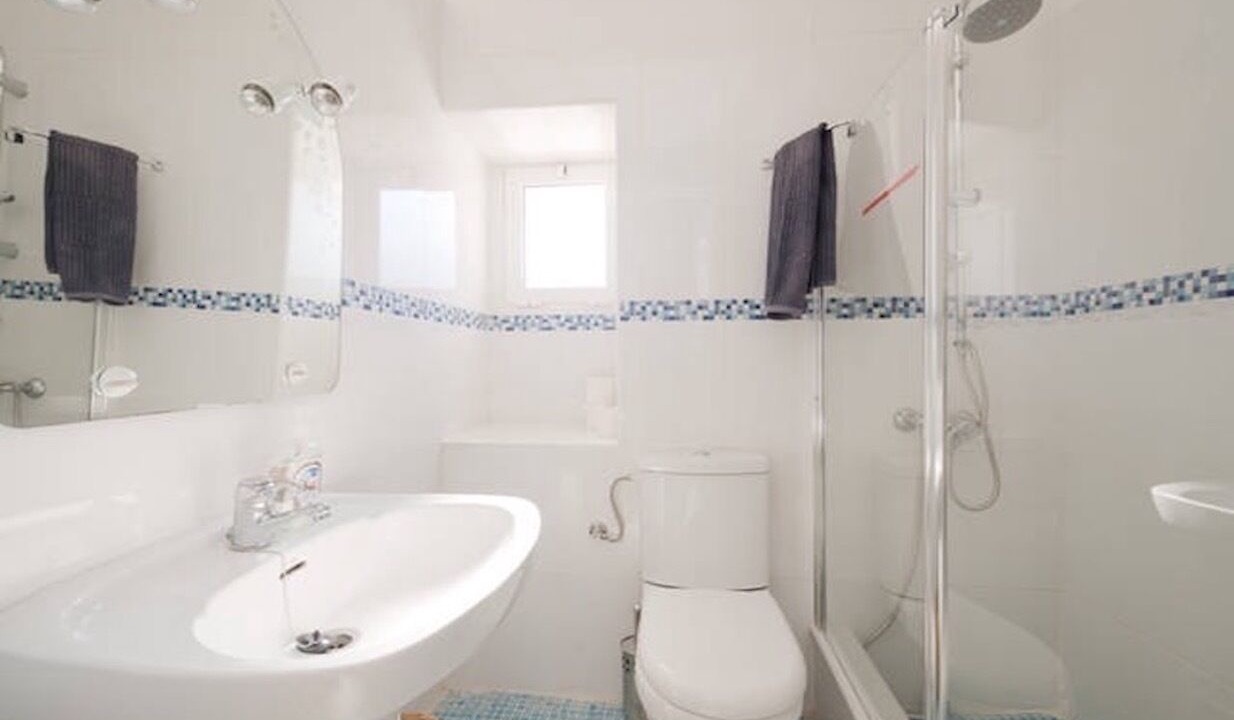 Photo of Bathroom in Jatar