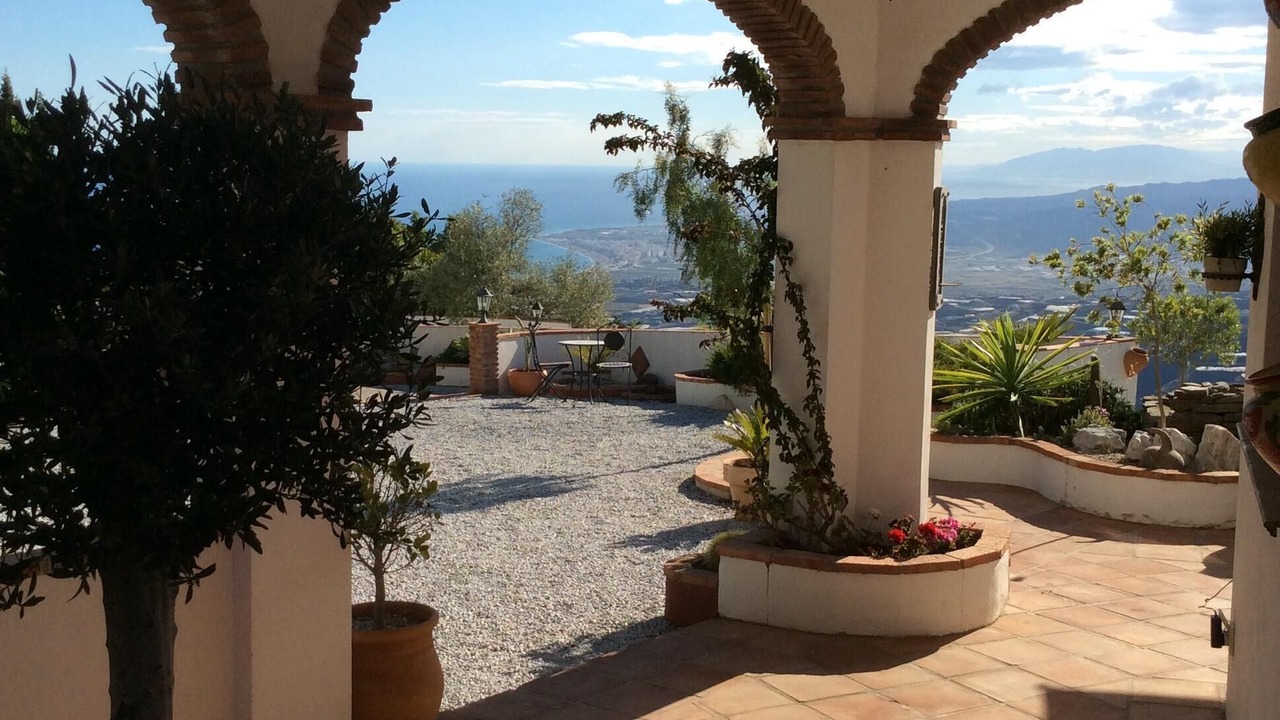 Photo of Patio Balcony in Sayalonga
