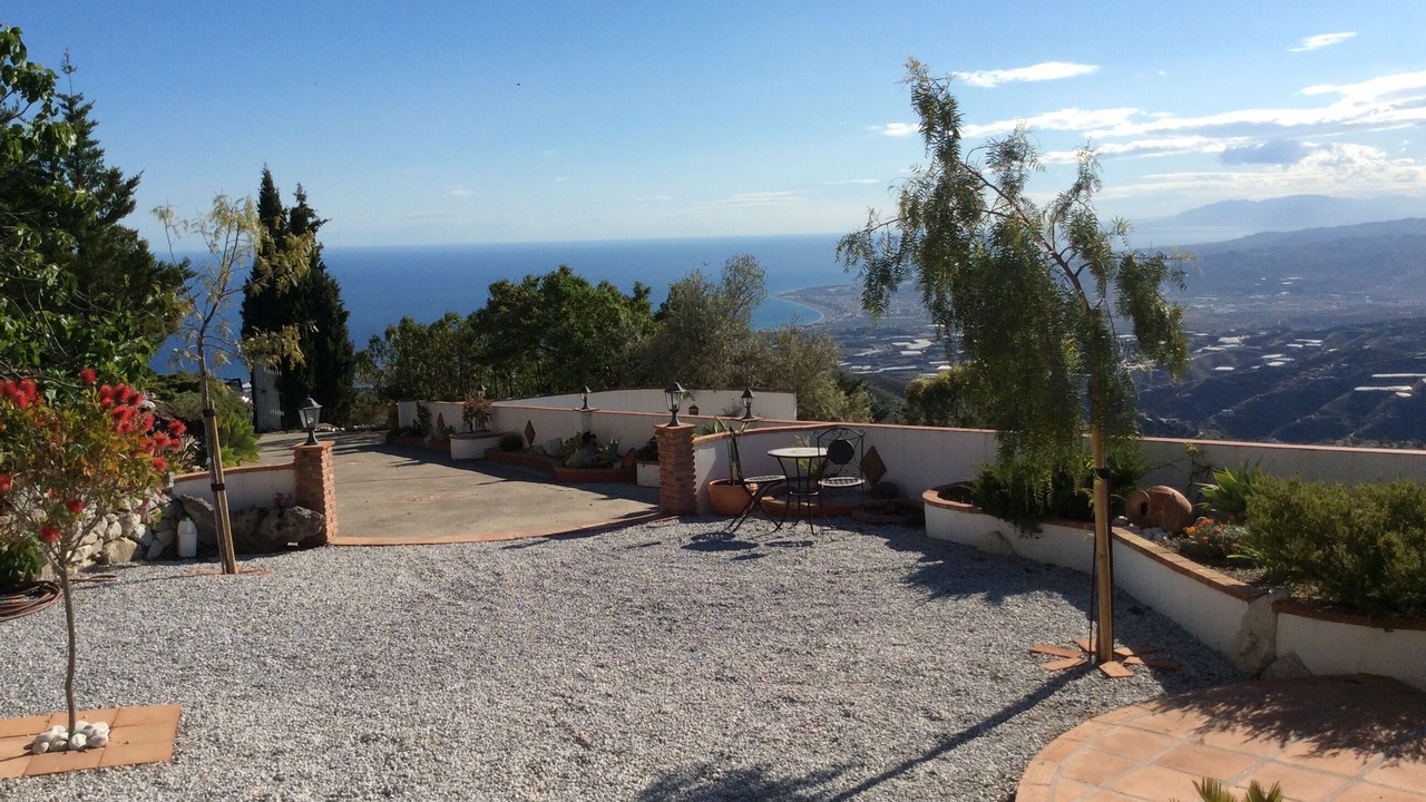 Photo of Patio Balcony in Sayalonga