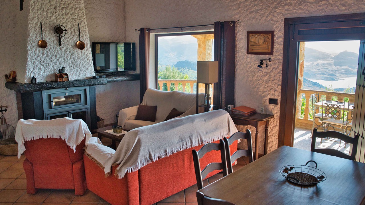 Photo of Livingroom in El Gastor
