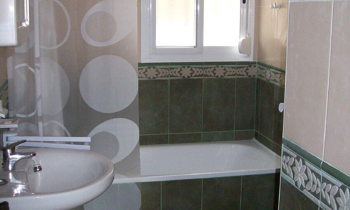 Photo of Bathroom in Canillas de Albaida