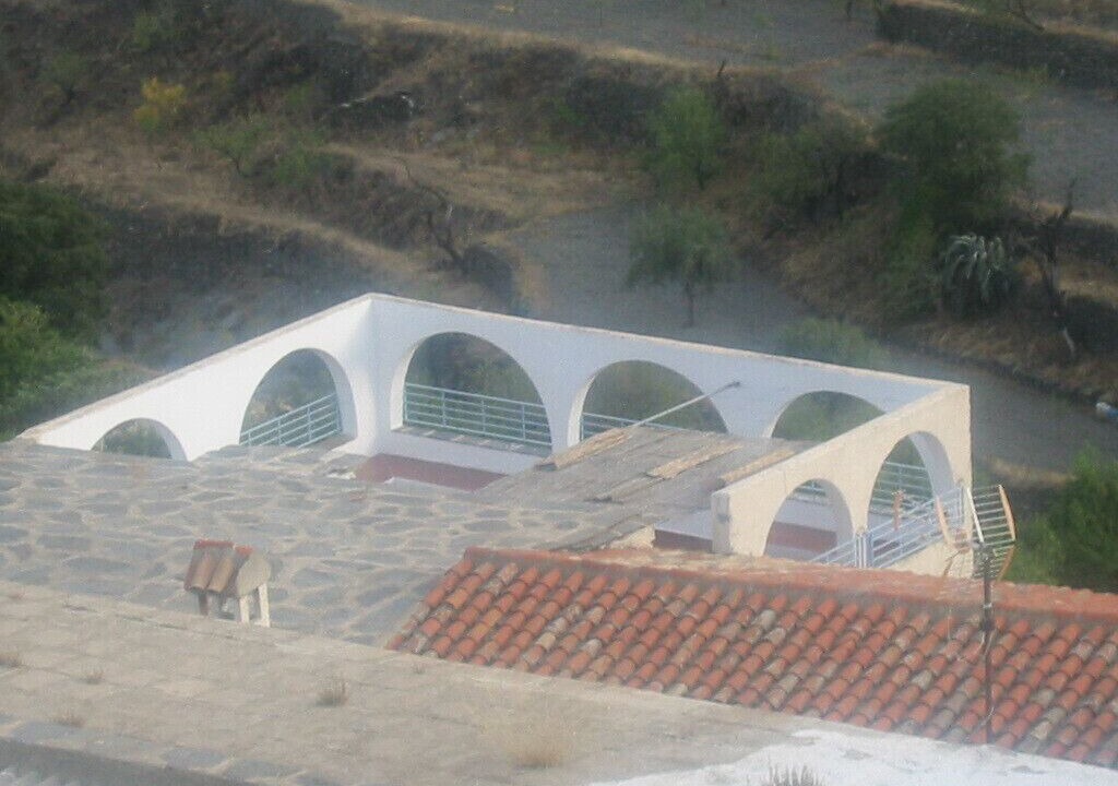 Photo of Outdoor in Senes