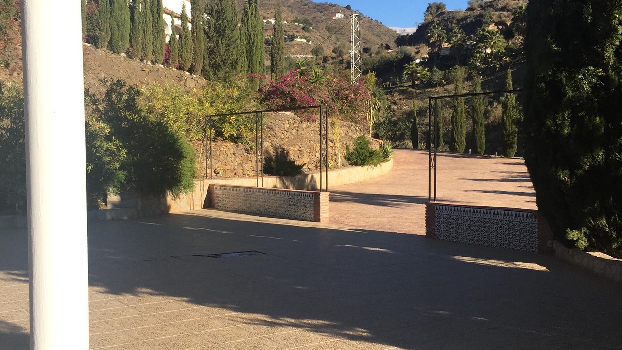 Photo of Outdoor in Arenas