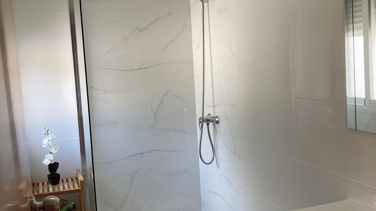 Photo of Bathroom in Orgiva