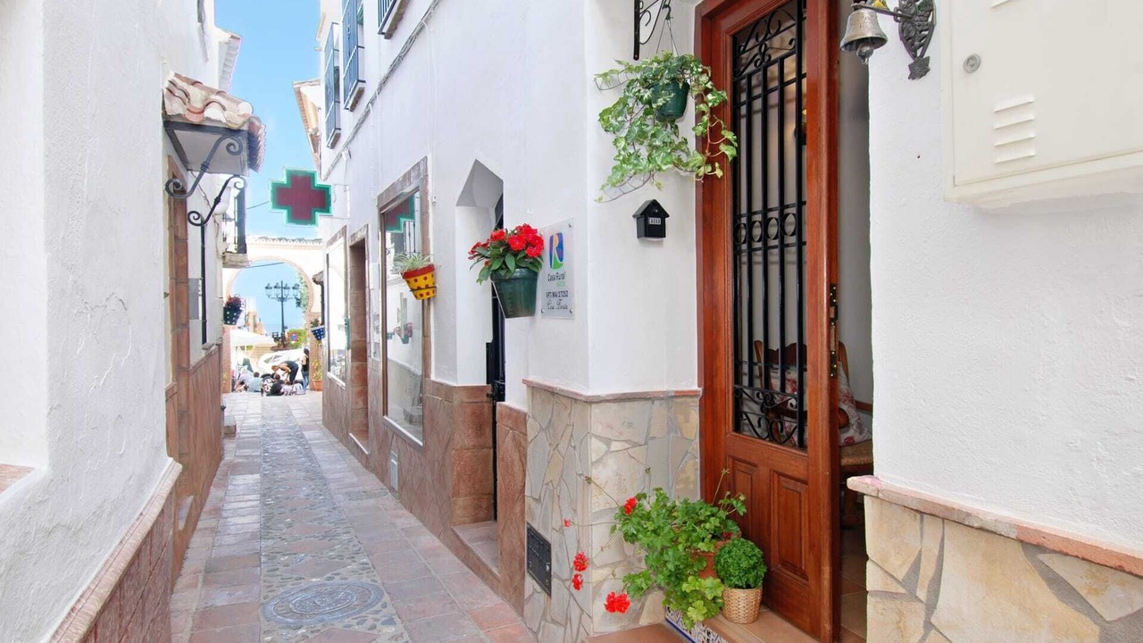 Photo of Others in Comares