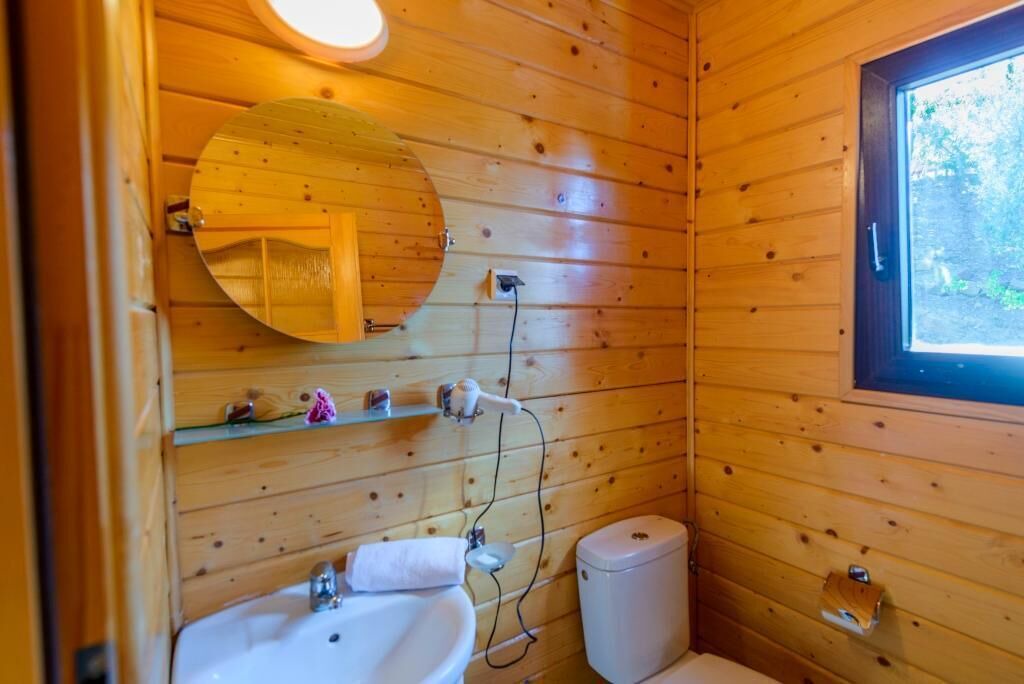 Photo of Bathroom in Arenas