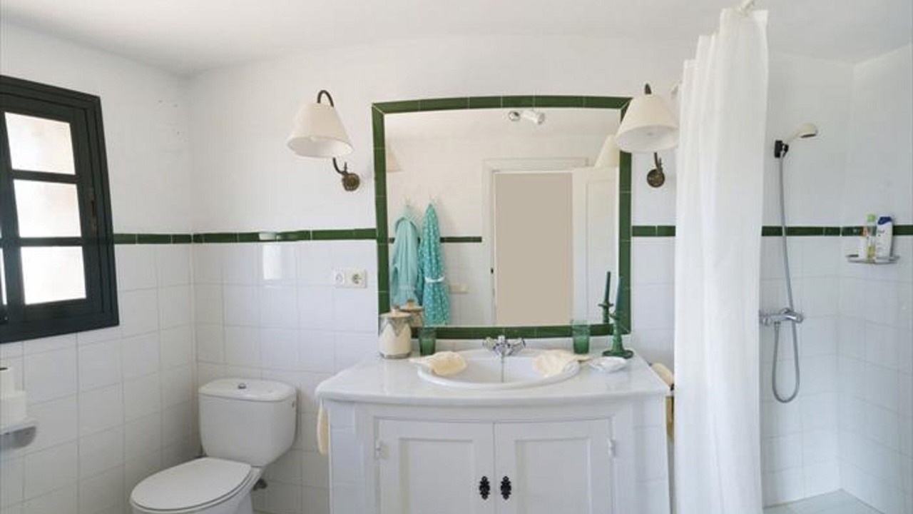 Photo of Bathroom in Medina-Sidonia