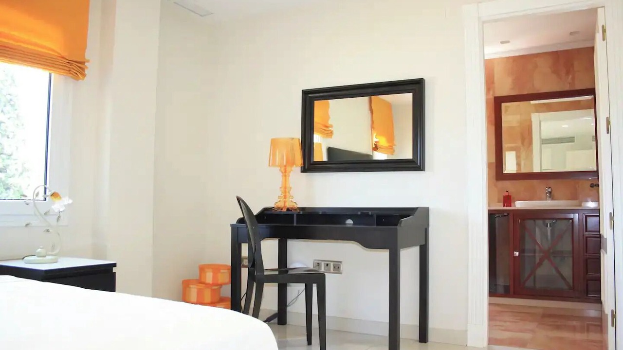 Photo of Bedroom in Guadalmar