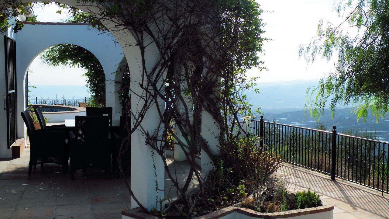 Photo of Patio Balcony in Sayalonga