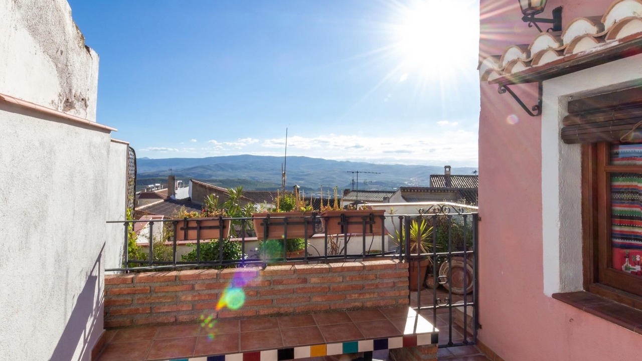 Photo of Patio Balcony in Niguelas