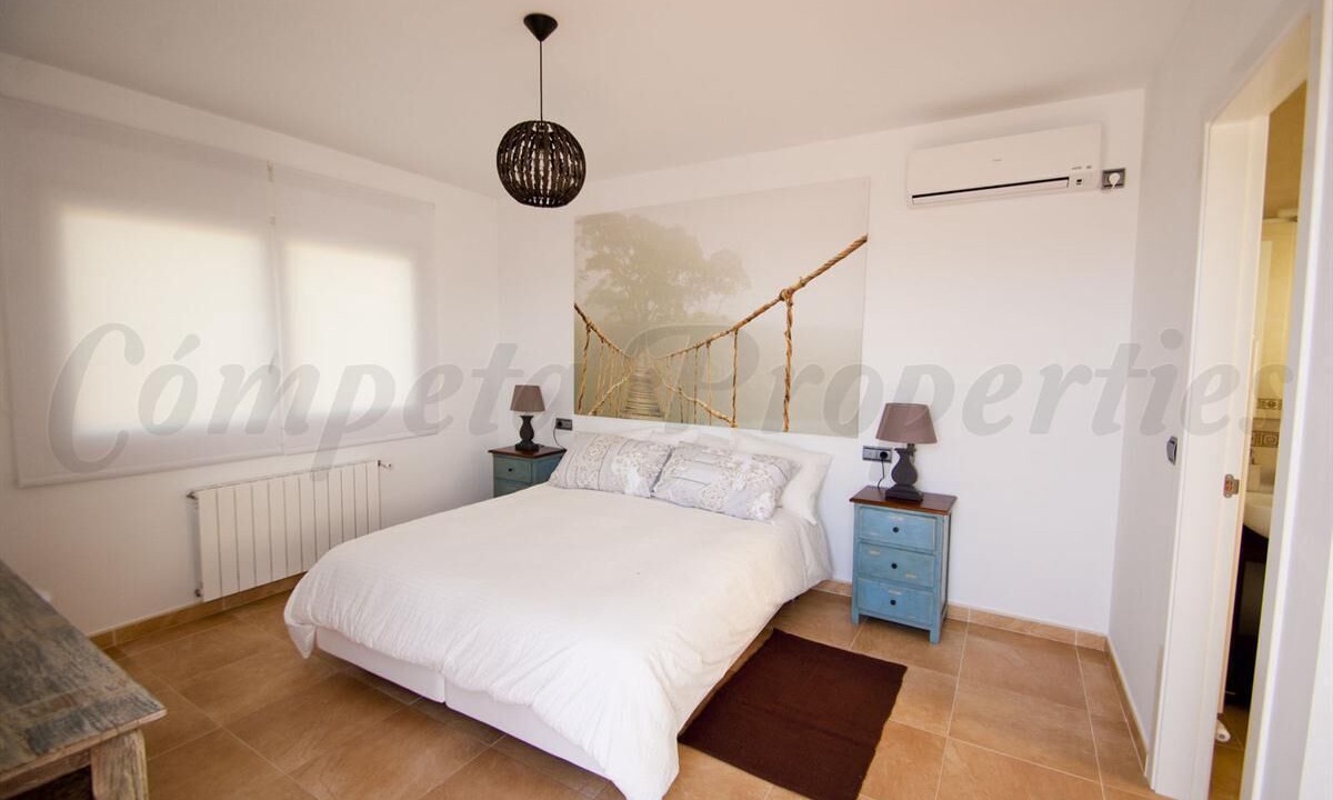 Photo of Bedroom in Canillas de Albaida