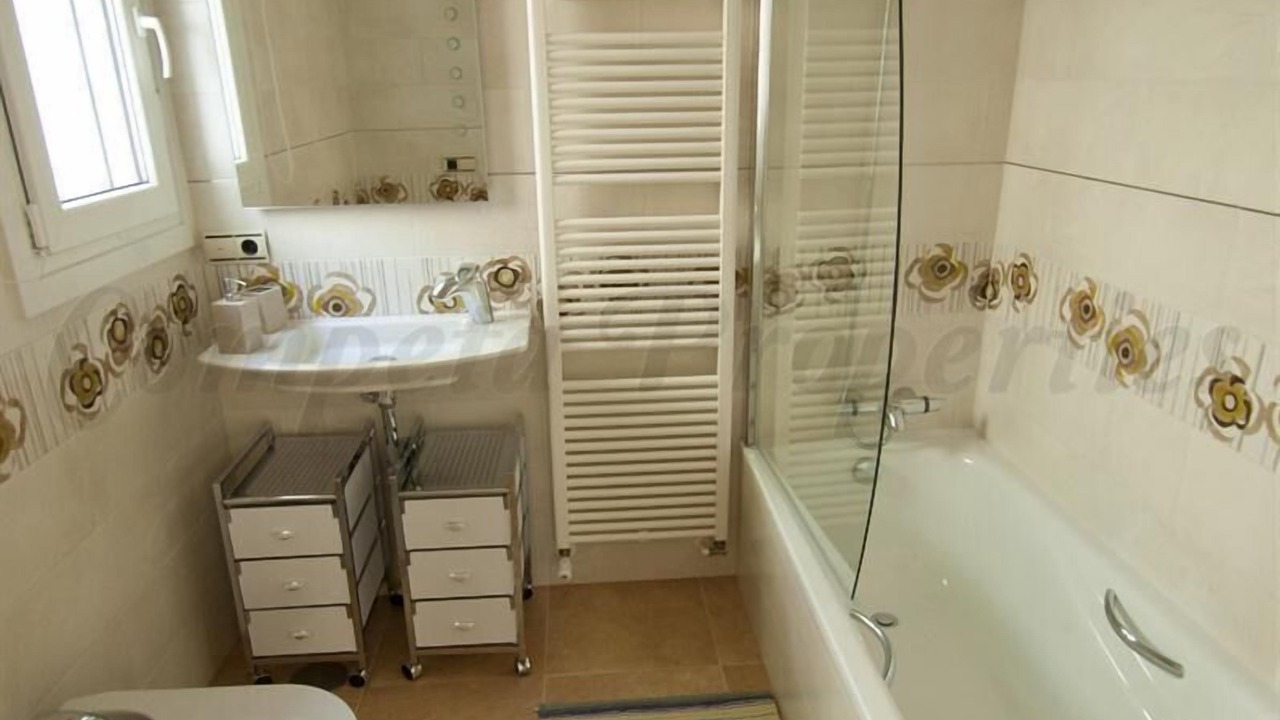 Photo of Bathroom in Canillas de Albaida