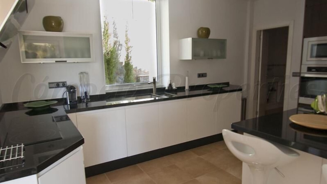 Photo of Kitchen in Canillas de Albaida