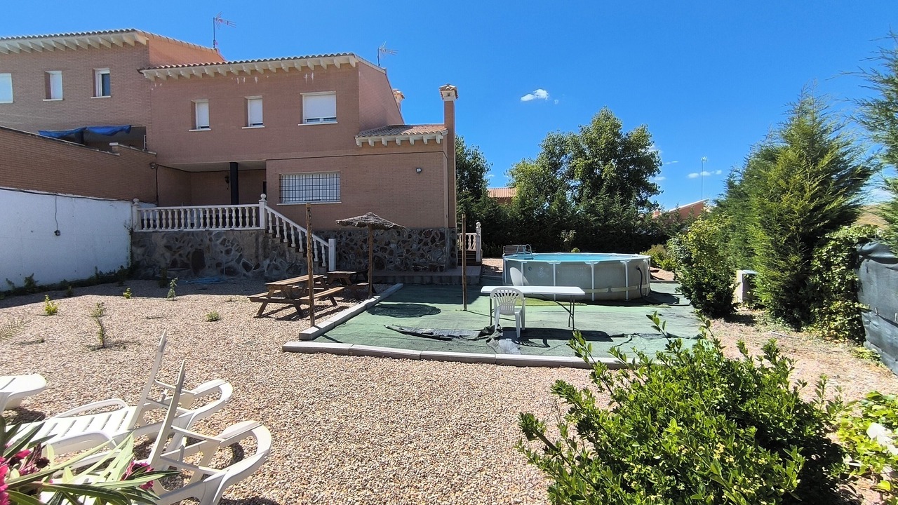Photo of Outdoor in Sesena