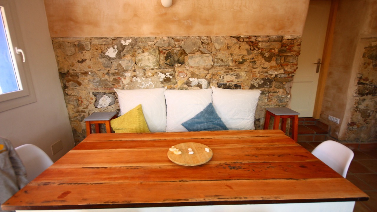 Photo of Others in Bolonia