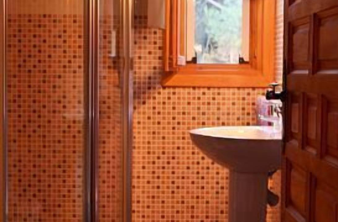 Photo of Bathroom in Andujar