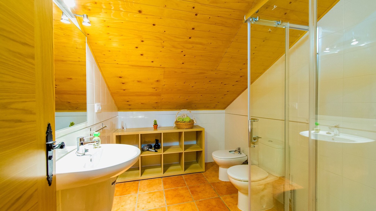 Photo of Bathroom in Alcaracejos