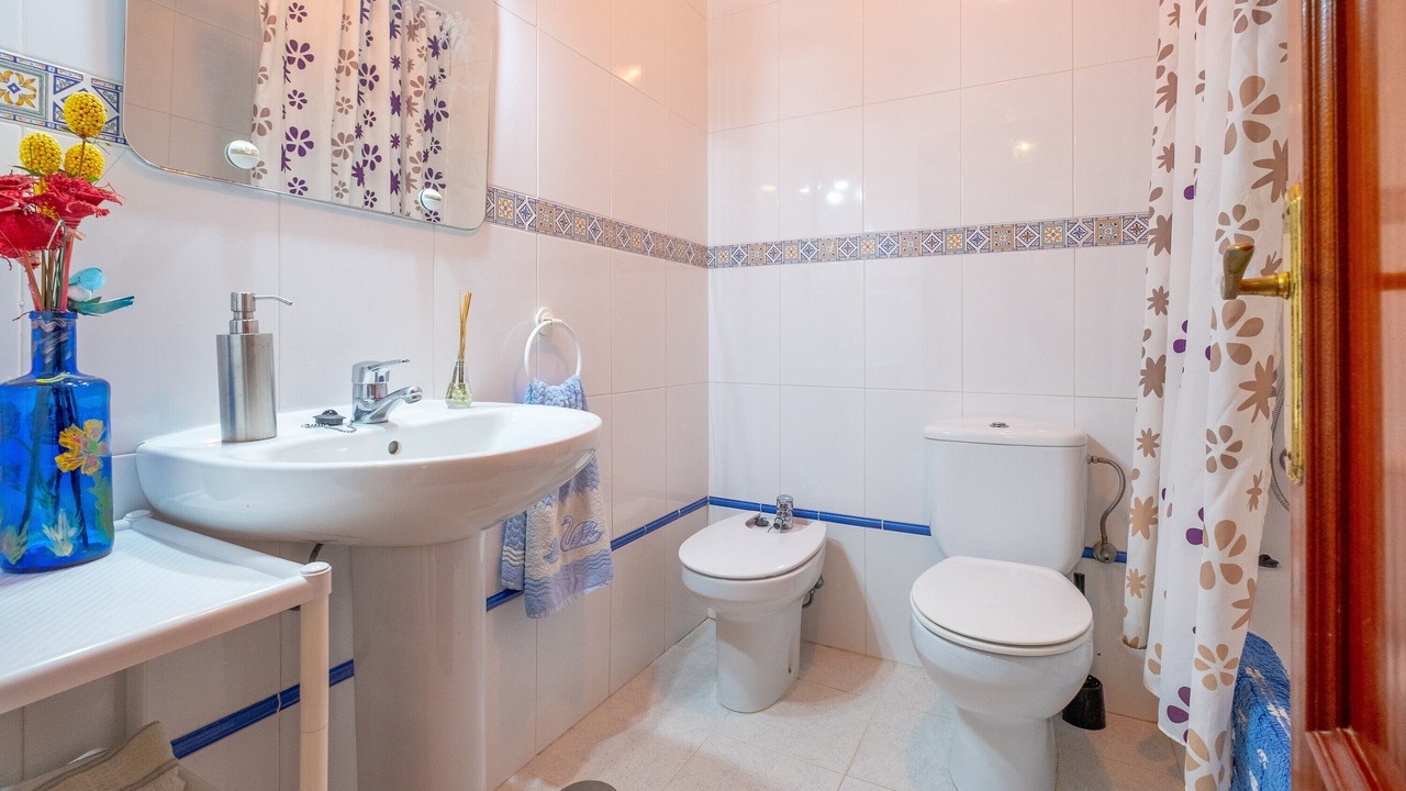 Photo of Bathroom in Conil de la Frontera City Center