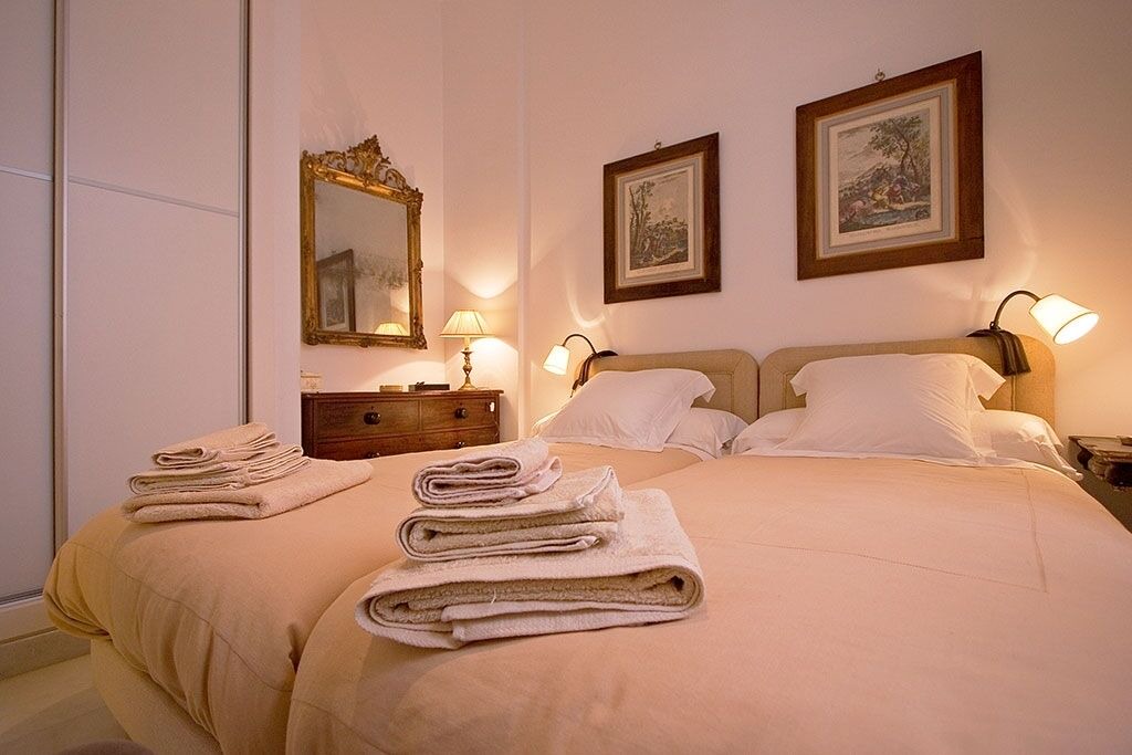 Photo of Bedroom in Santa Cruz