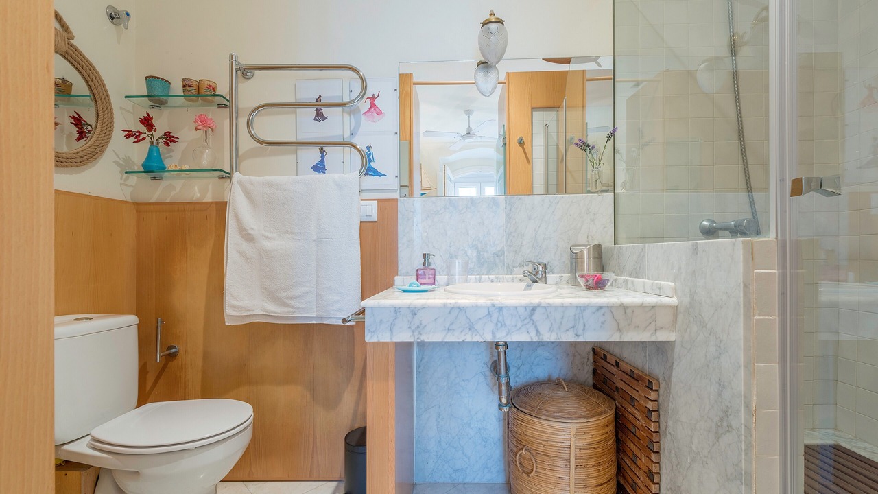 Photo of Bathroom in Old Town
