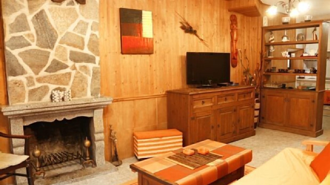 Photo of Livingroom in Navaluenga