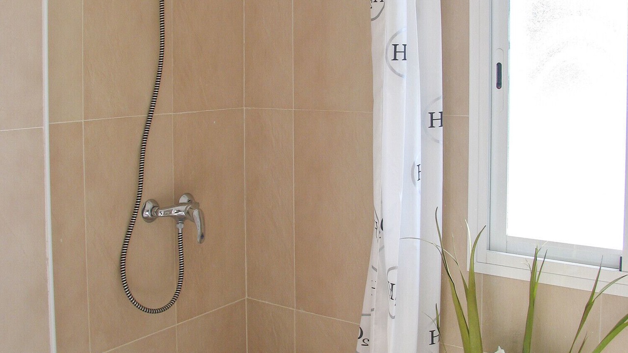 Photo of Bathroom in Arenas