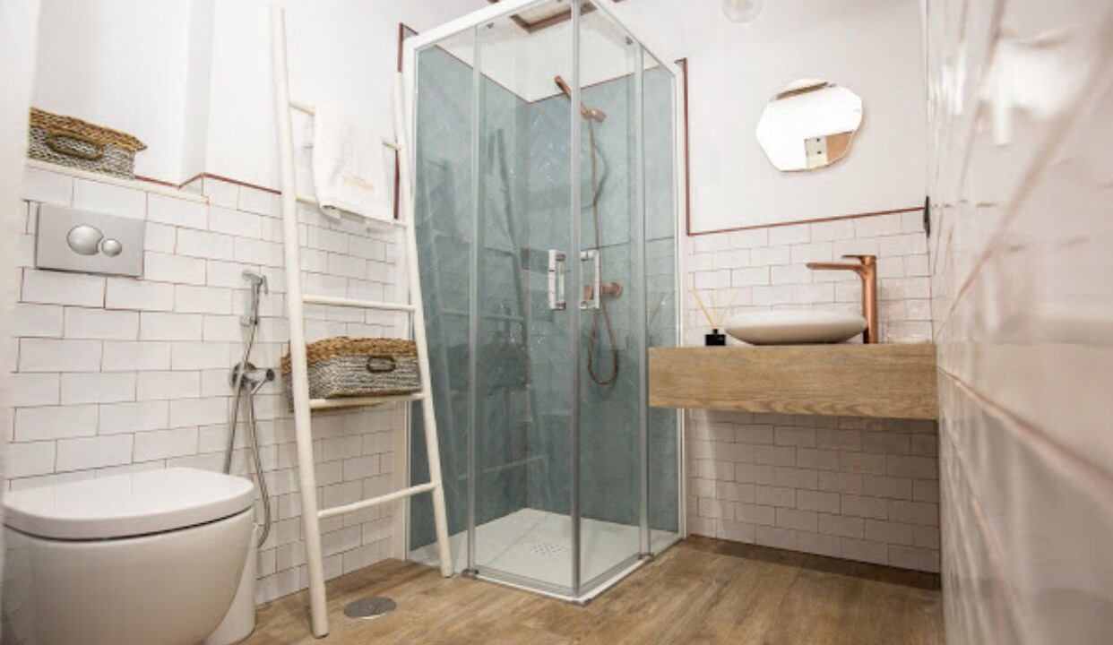 Photo of Bathroom in Alcaracejos