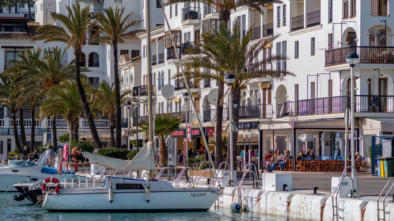Photo of Others in Casares