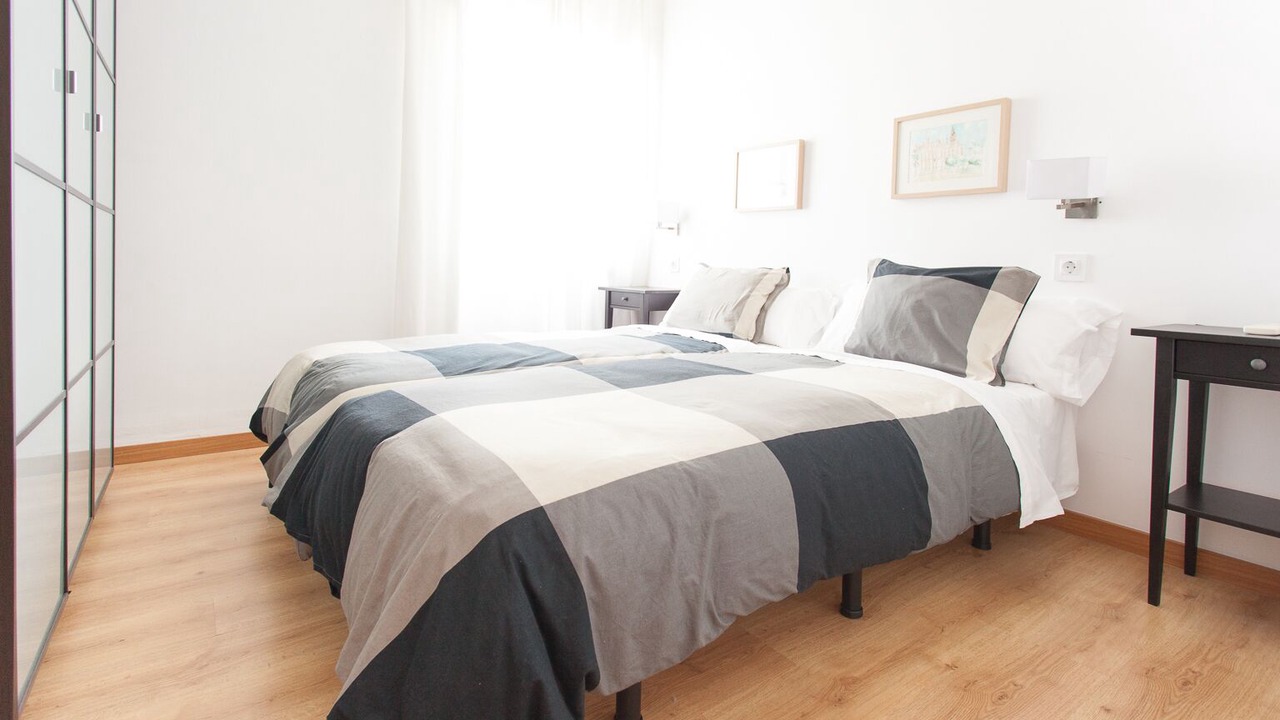 Photo of Bedroom in Alameda