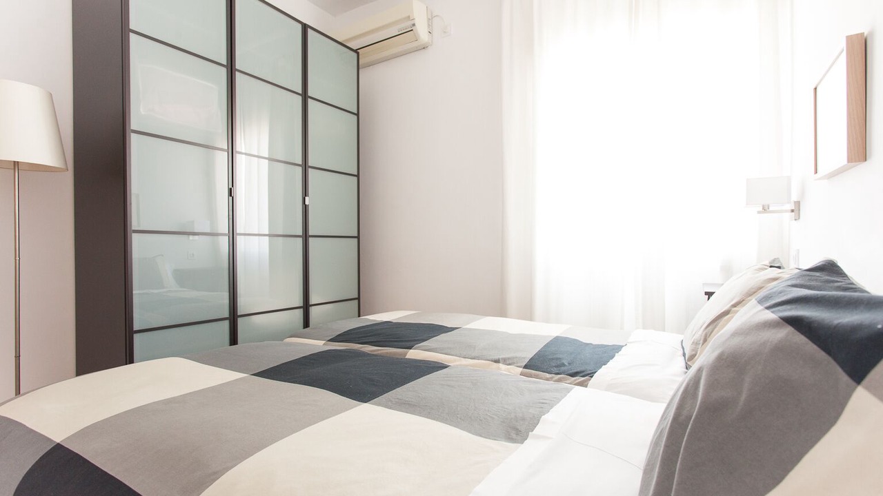 Photo of Bedroom in Alameda