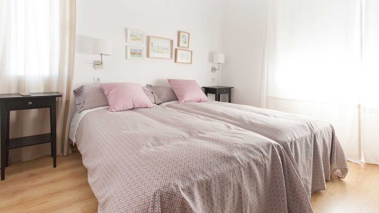 Photo of Bedroom in Alameda