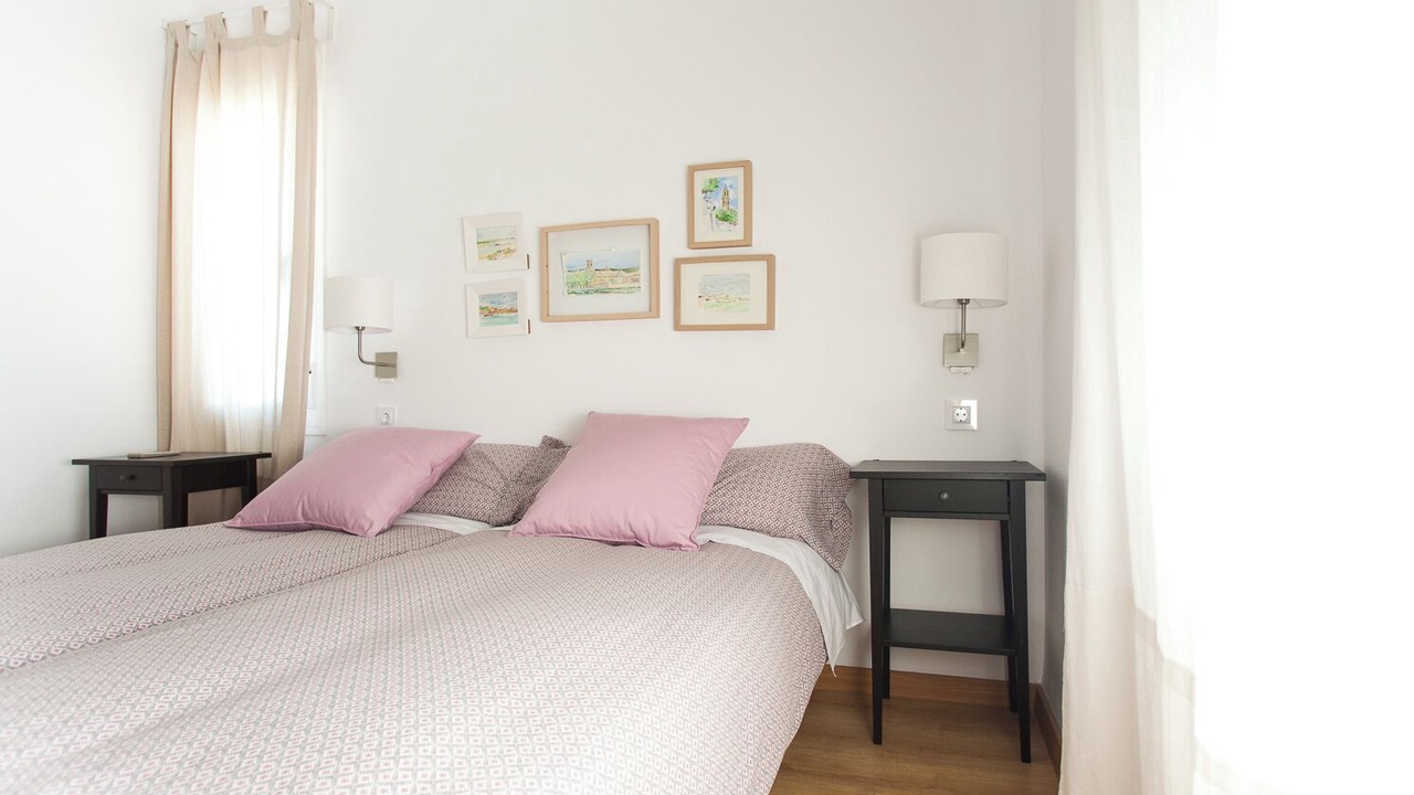 Photo of Bedroom in Alameda