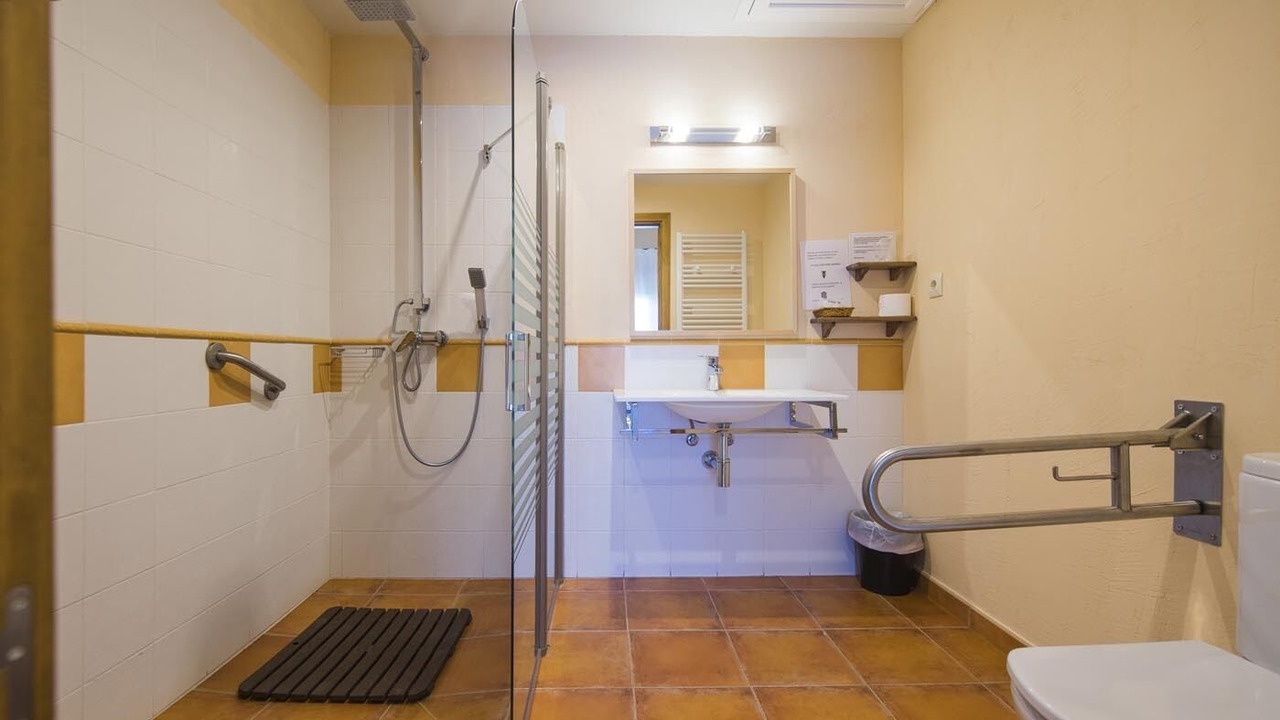 Photo of Bathroom in Oropesa