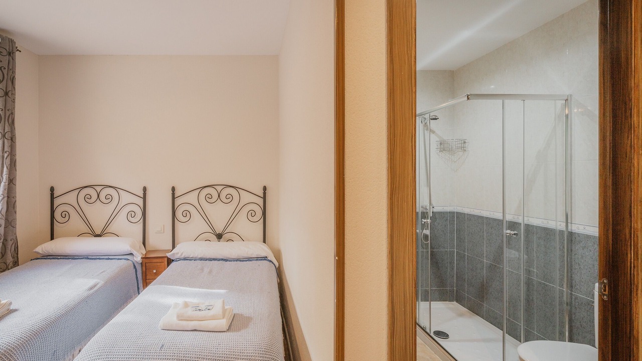 Photo of Bathroom in Navaluenga