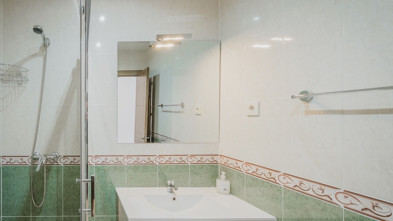 Photo of Bathroom in Navaluenga