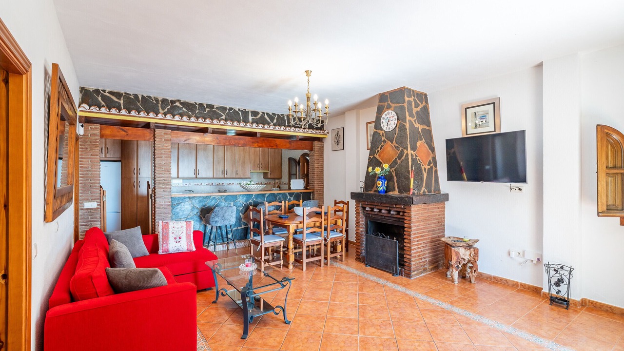Photo of Livingroom in Alozaina